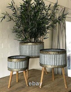 Large Metal House / Garden Ribbed Plant Flower Pot Display Wood Stand Planter sv