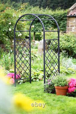 Arc de jardin en treillis robuste en métal, une magnifique caractéristique de jardin