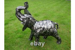Statue de jardin en métal représentant un éléphant, sculpture d'éléphant de jardin imposante.