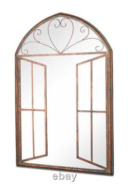Translate this title in French: Grand miroir de jardin en métal rustique de forme arquée en bronze avec effet d'ouverture de style neuf 92cm X